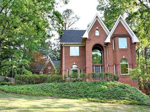 1135 Winding Creek Trl NW, Sandy Springs, GA 30328