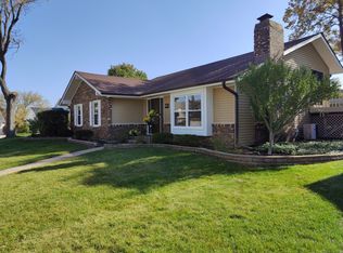 629 Paddock Ln, Libertyville, IL