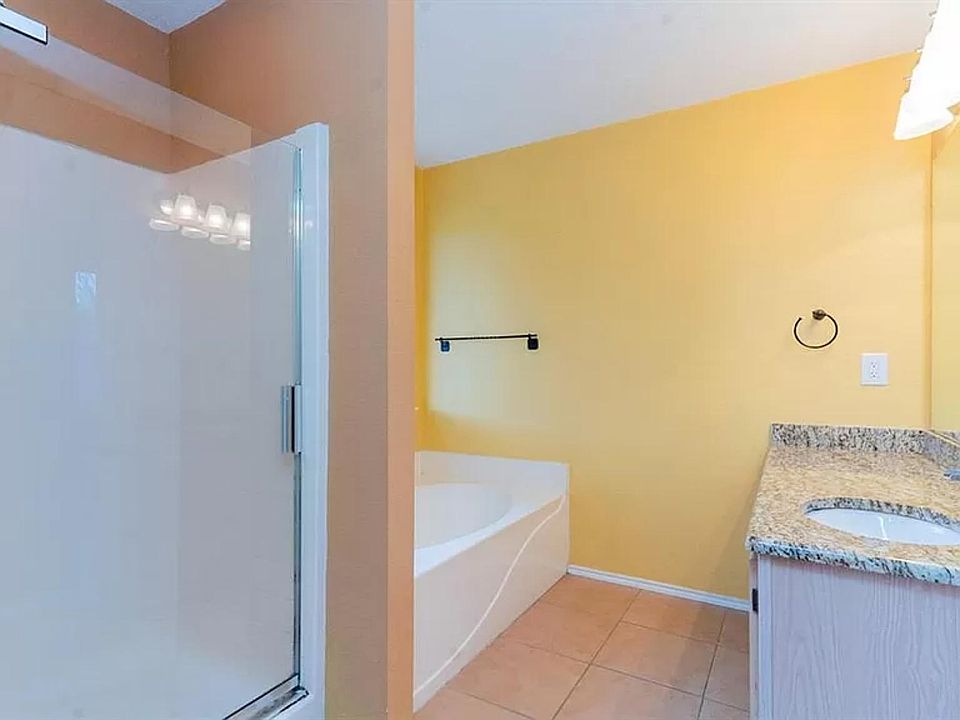 1st image of 603 Kristi Ln