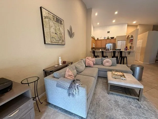 328 Coral Trace Cir W — Photo 20