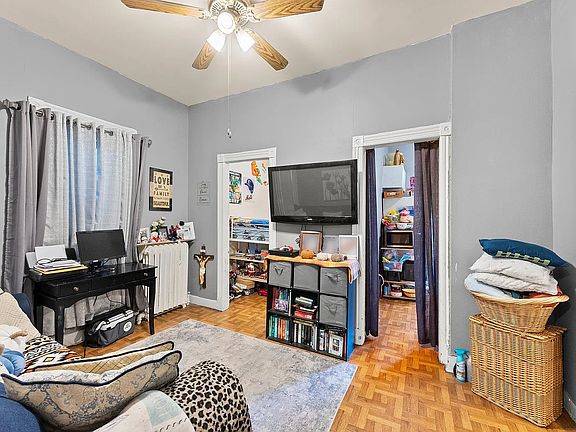 2nd image of 21 Boyd Ave Floor 2