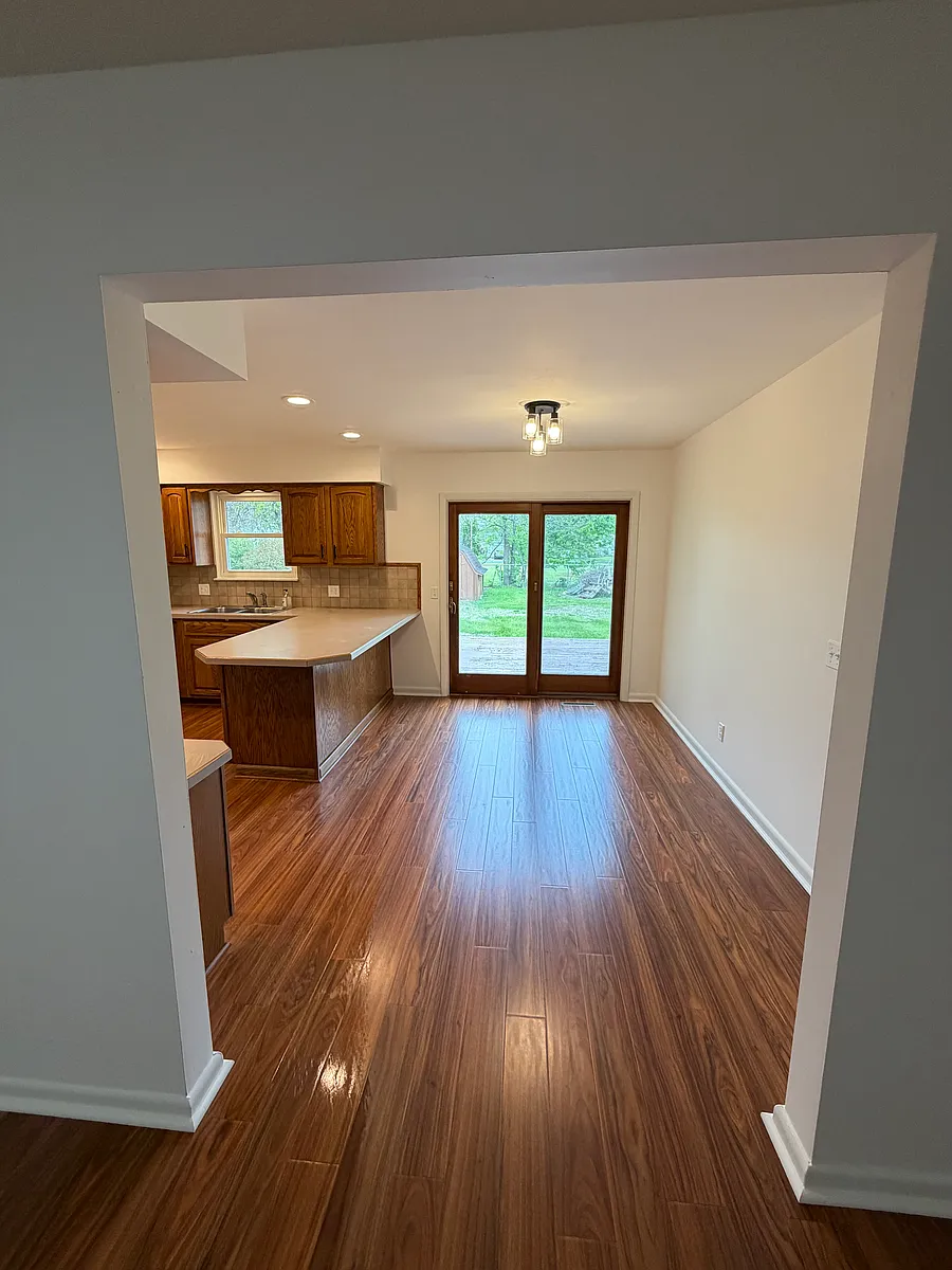 Building Photo - 91 Kratz Pl