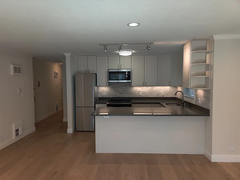 315 Hanover Ave #102 — Photo 19
