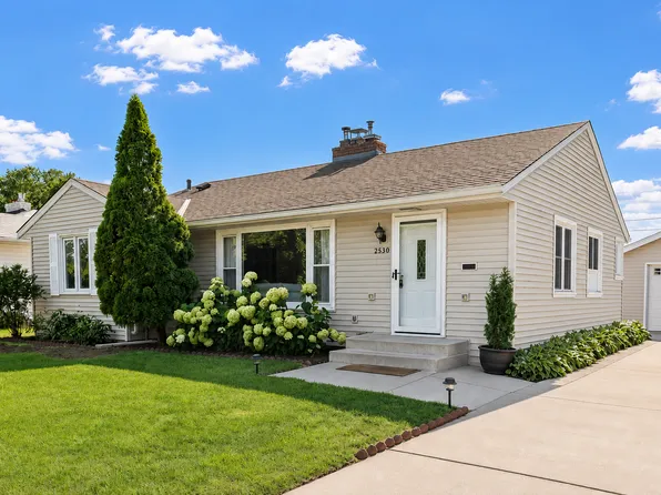 2530 Aquila Ave S, Saint Louis Park, MN 55426