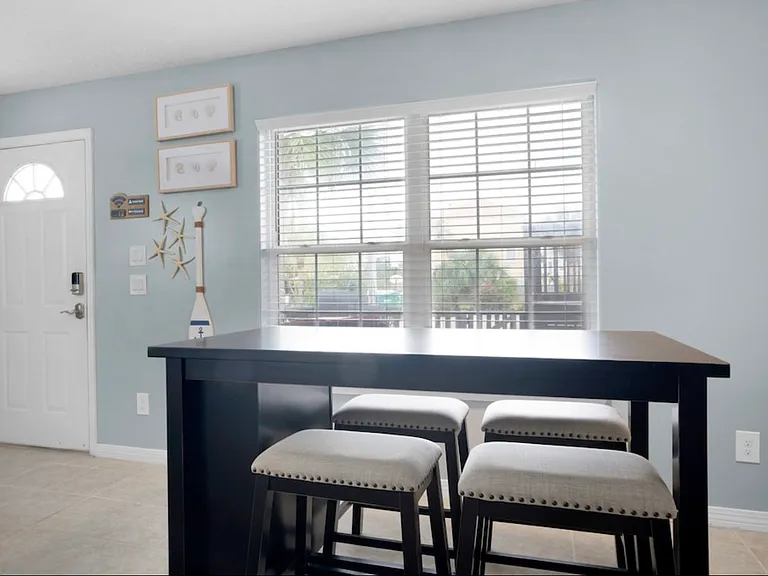 605 Dogwood St #D — Photo 9