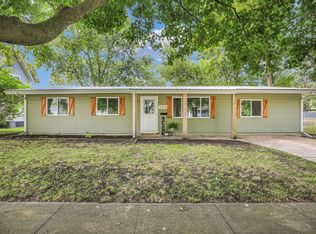 240 W Pine St, Paxton, IL 60957