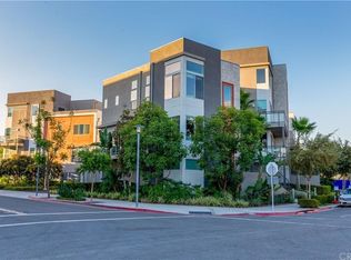 102 Rockefeller, Irvine, CA 92612