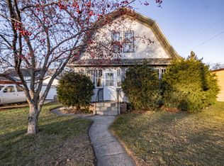 16 W Park St, New York Mills, MN 56567