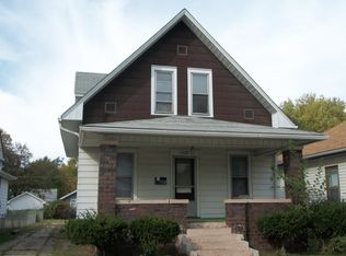1720 Garfield Ave, Terre haute, IN 47804