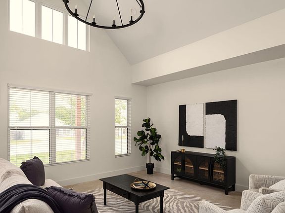 3rd image of 402 E Ash Dr