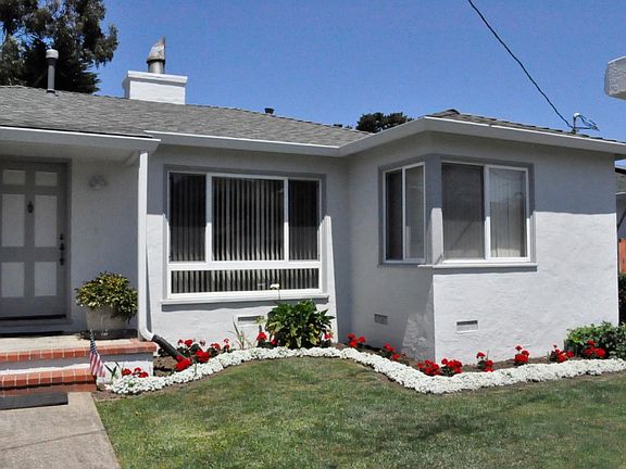2nd image of 532 Macarthur Dr
