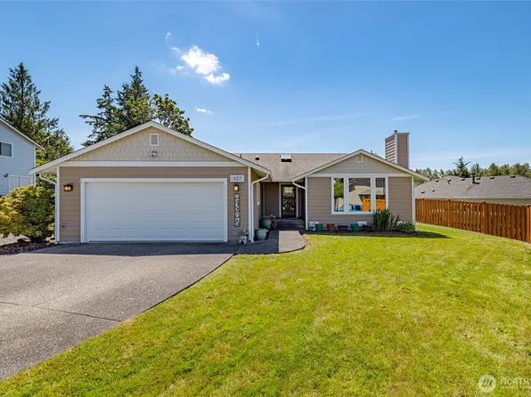 427 S 32nd Place, Mount Vernon, WA 98274