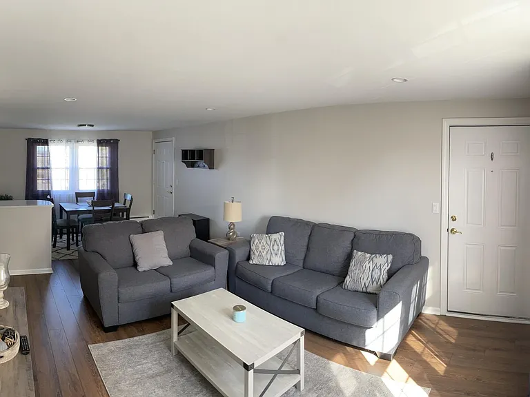 35 Brewster Rd #C — Photo 6