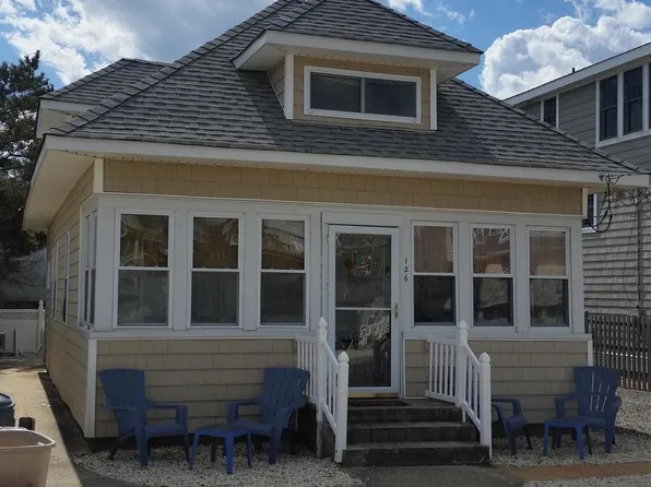 126 E 20th St, Ship Bottom, NJ 08008