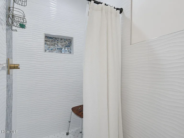 1211 Old Folkstone Rd — Photo 25