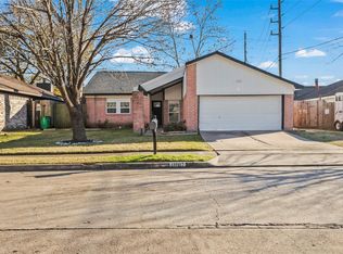 11007 White Oak Bend Dr, Houston, TX 77064