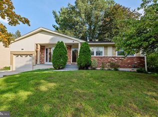 29 Knollwood Dr, Cherry Hill, NJ 08002