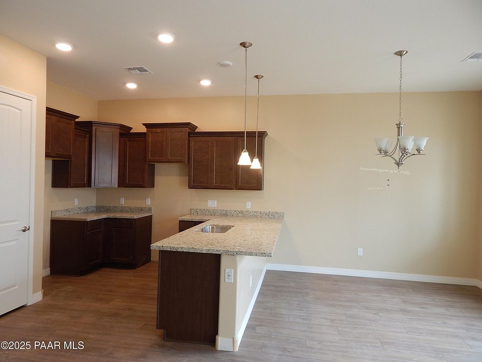 2nd image of 5076 N Bumble Ln
