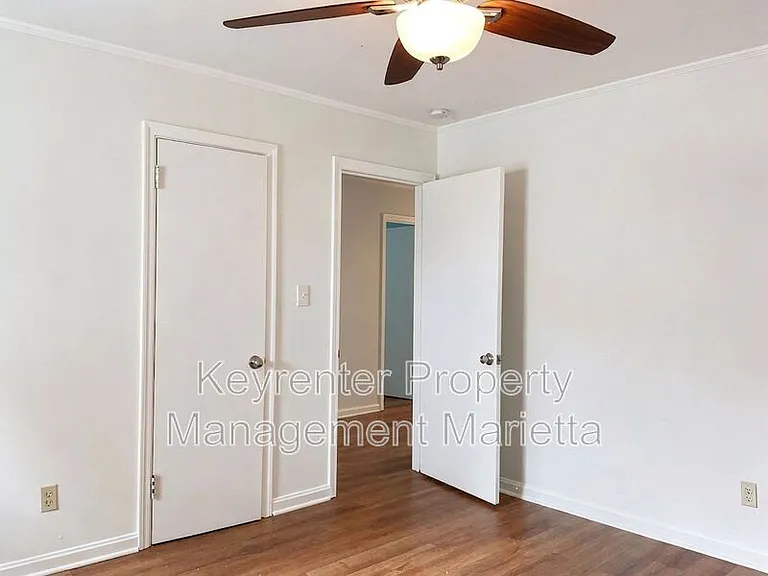 101 Worthington Dr — Photo 17