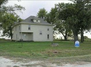 3190 310th St, Truro, IA 50257
