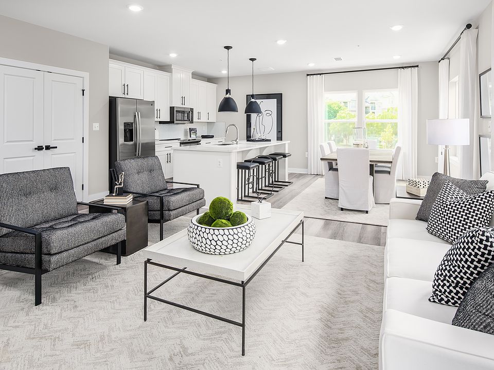 Monroe 2-Bedroom
