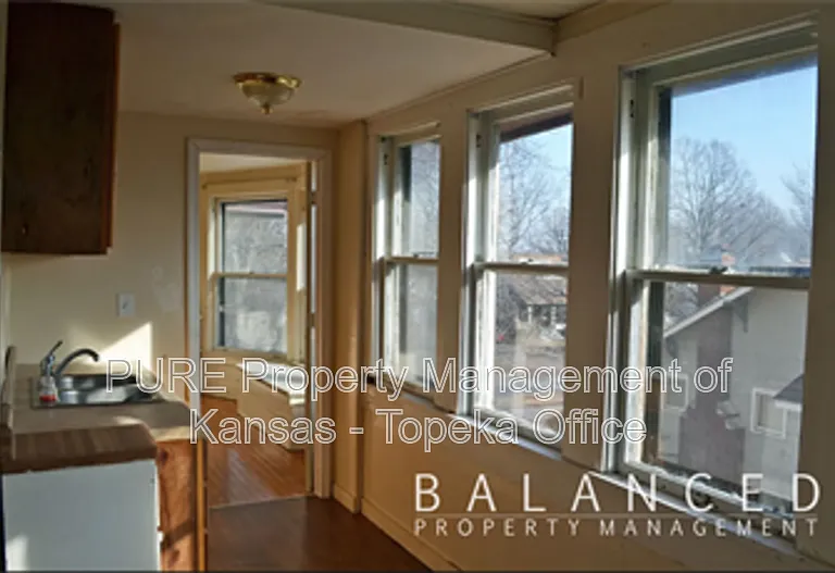 1601 SW Mulvane St #3 — Photo 6