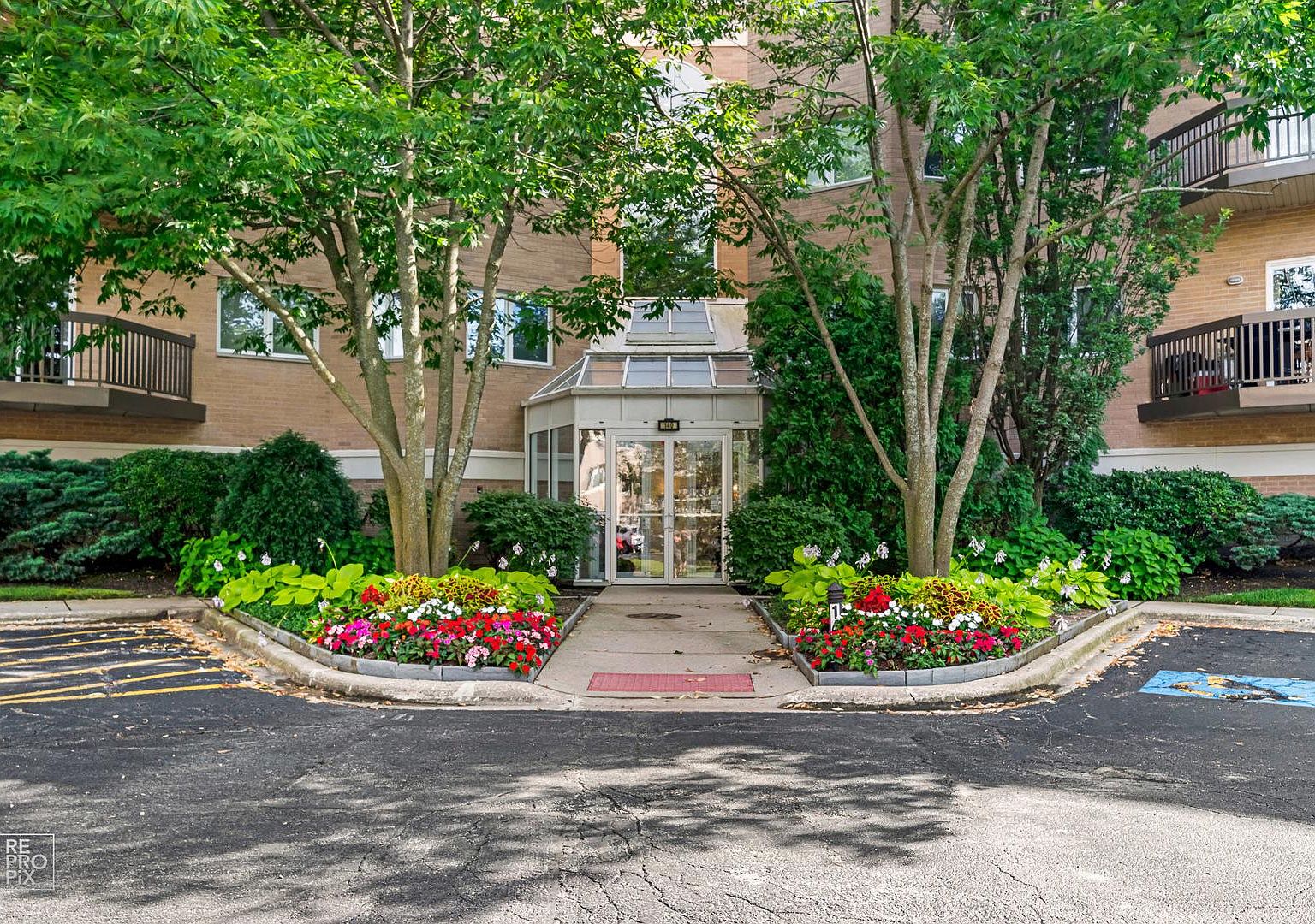 140 Manchester Dr APT 405, Buffalo Grove, IL 60089 | Zillow