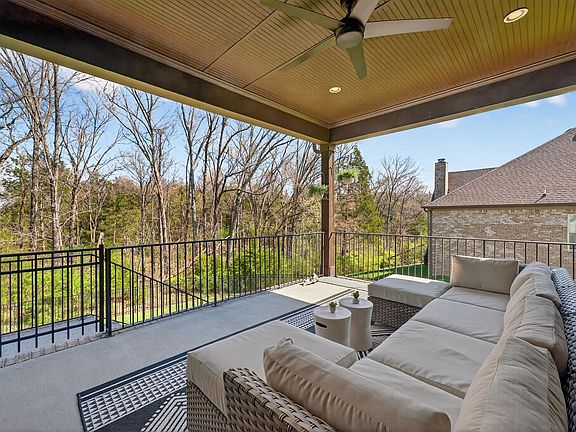 2nd image of 1034 Brighton Ln