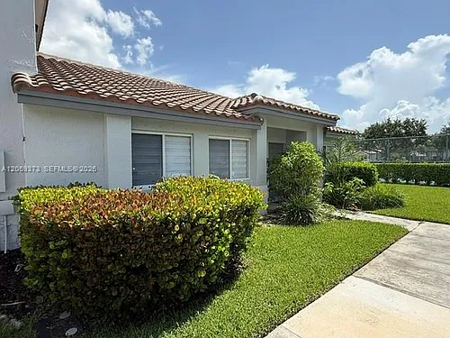 20861 NW 3rd Ln #20861 Photo 1