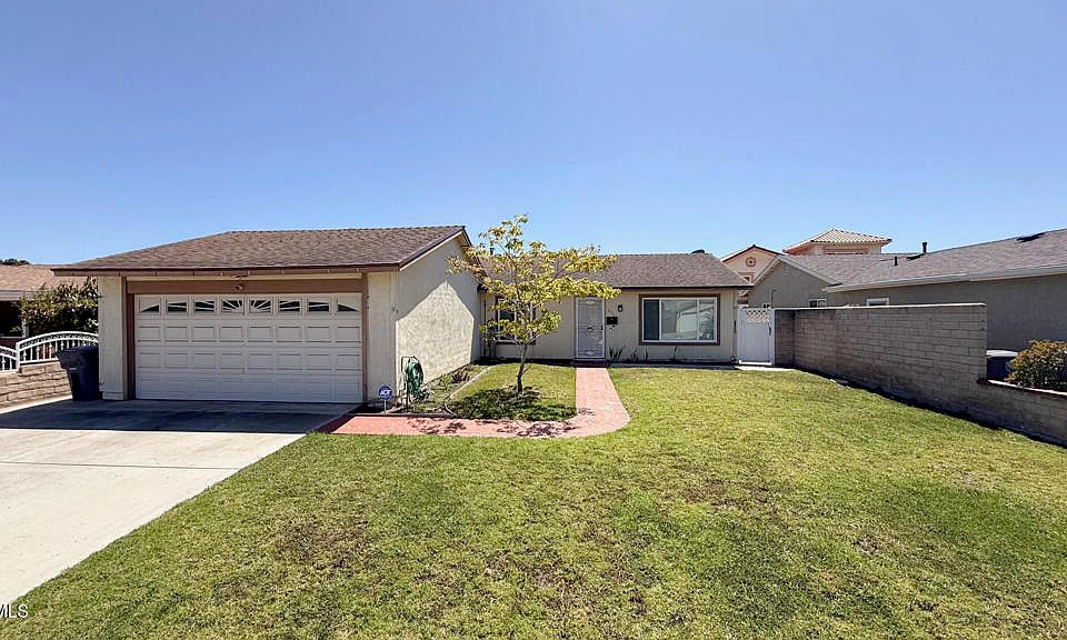 1st image of 634 Foxglove Pl