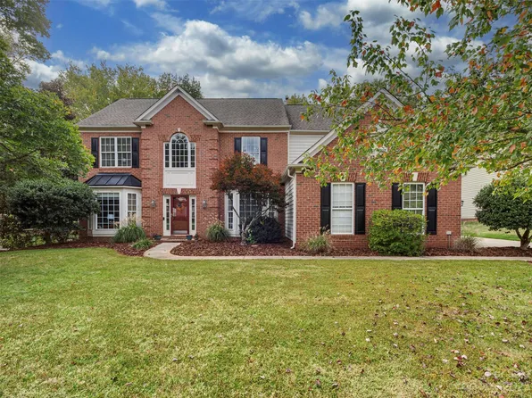 10828 Carmody Ct, Charlotte, NC 28277
