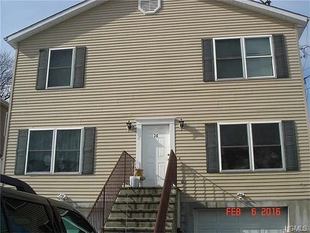 30 Grove St photo 1