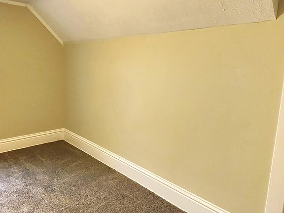 3rd image of 1133 Lincoln Ave NW APT 2