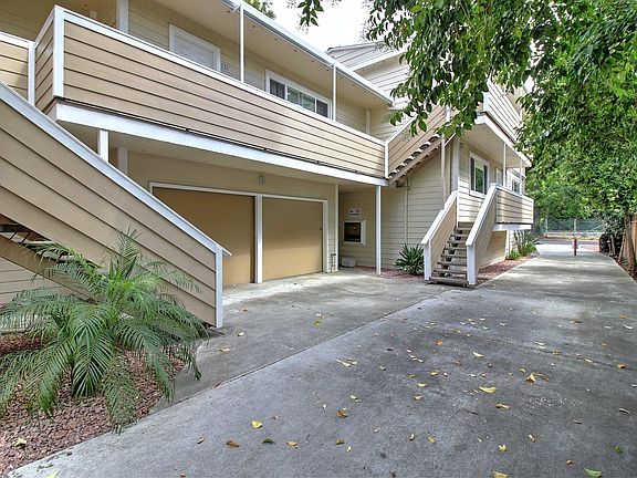2nd image of 1450 San Antonio St