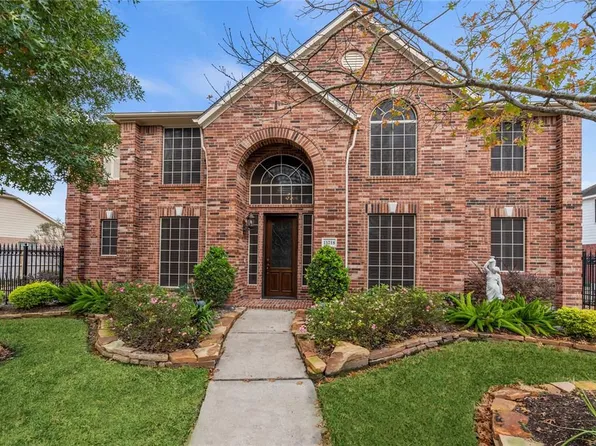 15718 Sweetrose Pl, Houston, TX 77095