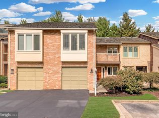 5957 Valerian Ln, Rockville, MD 20852