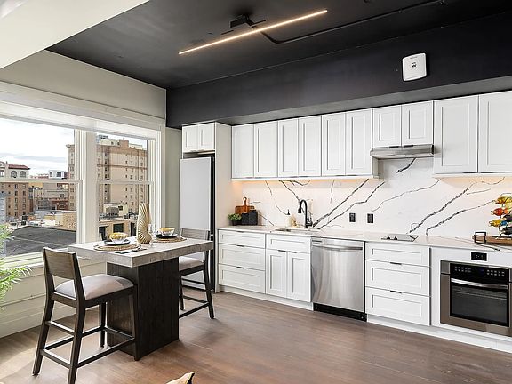 2nd image of 405 N Saint Marys St #302