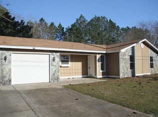 734 E Pine Forest Dr, Lynn Haven, FL 32444