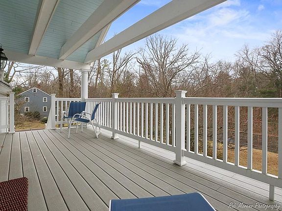 5th image of 30 Hilltop Dr