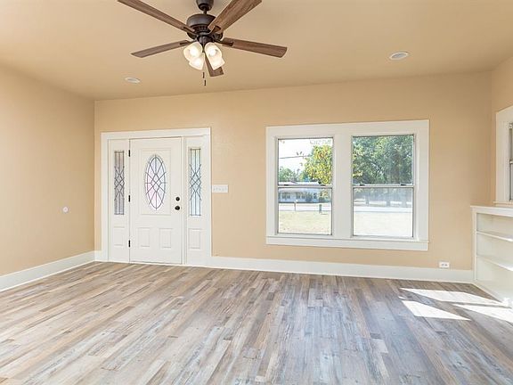 5th image of 1509 E Bankhead Dr