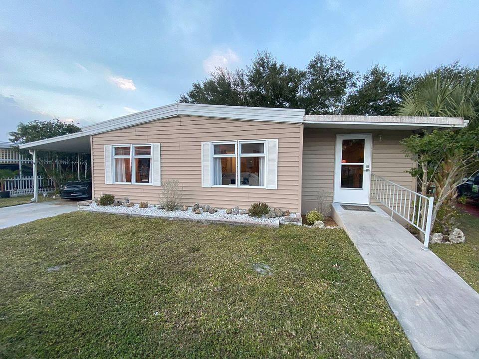 1st image of 4220 Voorne St