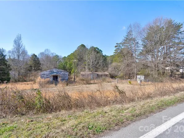 3305 Philadelphia Church Rd, Dallas, NC 28034