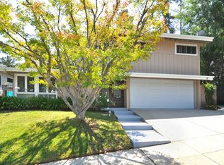 17024 Escalon Dr, Encino, CA 91436