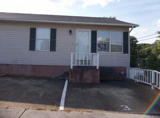 1700 Lone Oak Rd UNIT 3, JOHNSON CITY, TN 37604