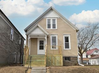 3161 N Booth St, Milwaukee, WI 53212