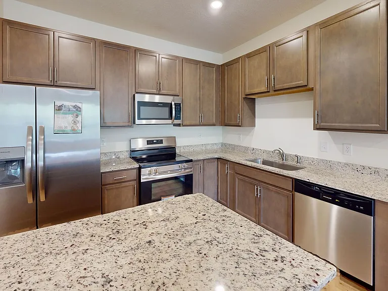 Westhaven at Avon — Photo 38