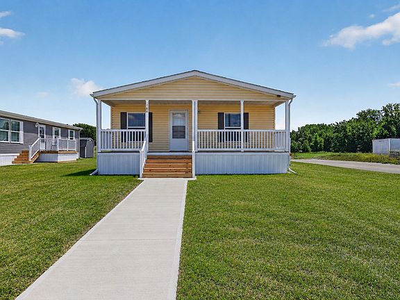 Exterior Image-2-Adventure 166 Lakeview Meadows