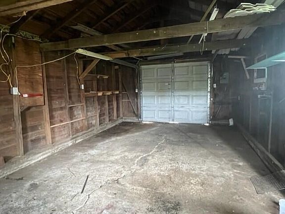 3rd image of 312 Main St