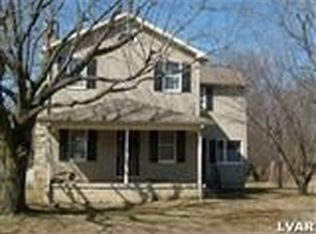1087 State Park Rd, Wind Gap, PA 18091