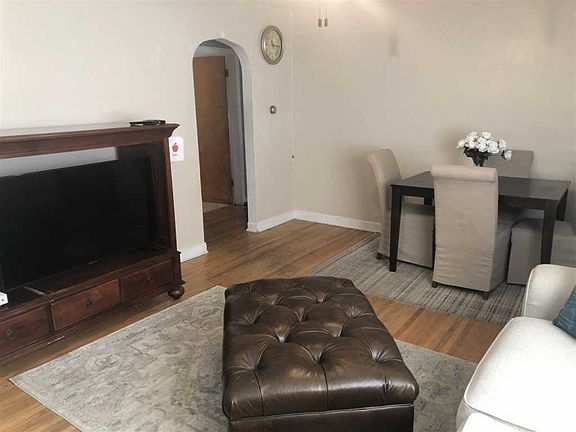 5th image of 3009 Parkside Ave